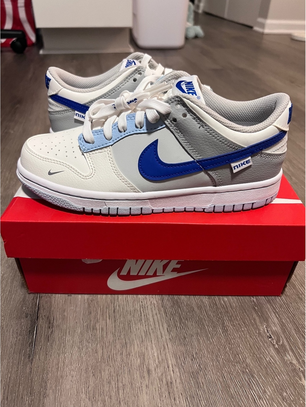Nike Dunk Low GS Just Stitch It - Hyper Royal - size 5Y or Womens 6.5